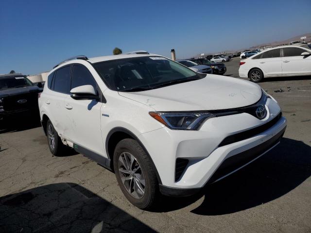 VIN JTMRJREV9JD250666 2018 Toyota RAV4, LE no.4