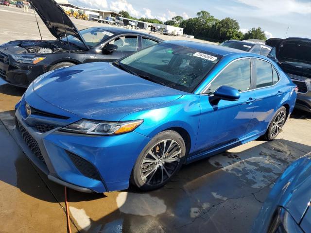 VIN 4T1B11HK1JU017963 2018 Toyota Camry, L no.1