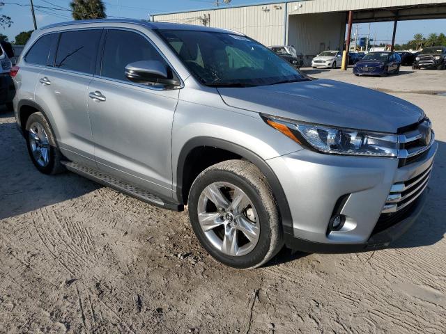 VIN 5TDYZRFH8KS329586 2019 Toyota Highlander, Limited no.4