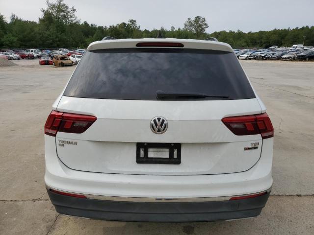 2018 VOLKSWAGEN TIGUAN SE - 3VV2B7AX2JM100575