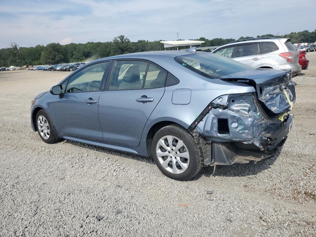 Lot #2972503931 2020 TOYOTA COROLLA LE