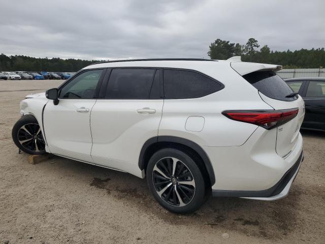 2021 TOYOTA HIGHLANDER - 5TDLZRAH4MS049085