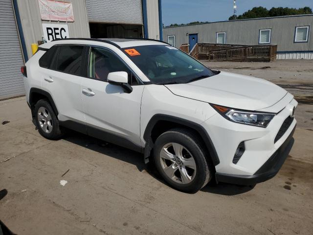 VIN JTMP1RFV2KD039851 2019 Toyota RAV4, Xle no.4