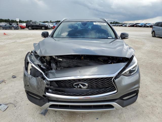 VIN SJKCH5CR3HA030285 2017 Infiniti QX30, Base no.5