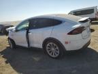 TESLA MODEL X снимка