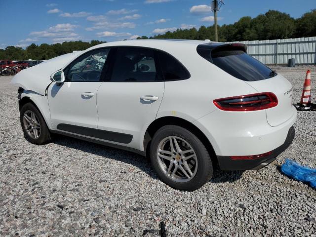 VIN WP1AA2A5XJLB01441 2018 Porsche Macan no.2