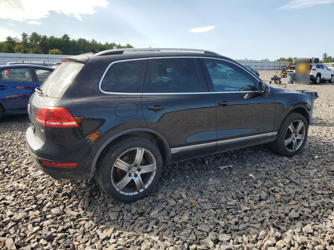 Lot #2989315107 2014 VOLKSWAGEN TOUAREG V6