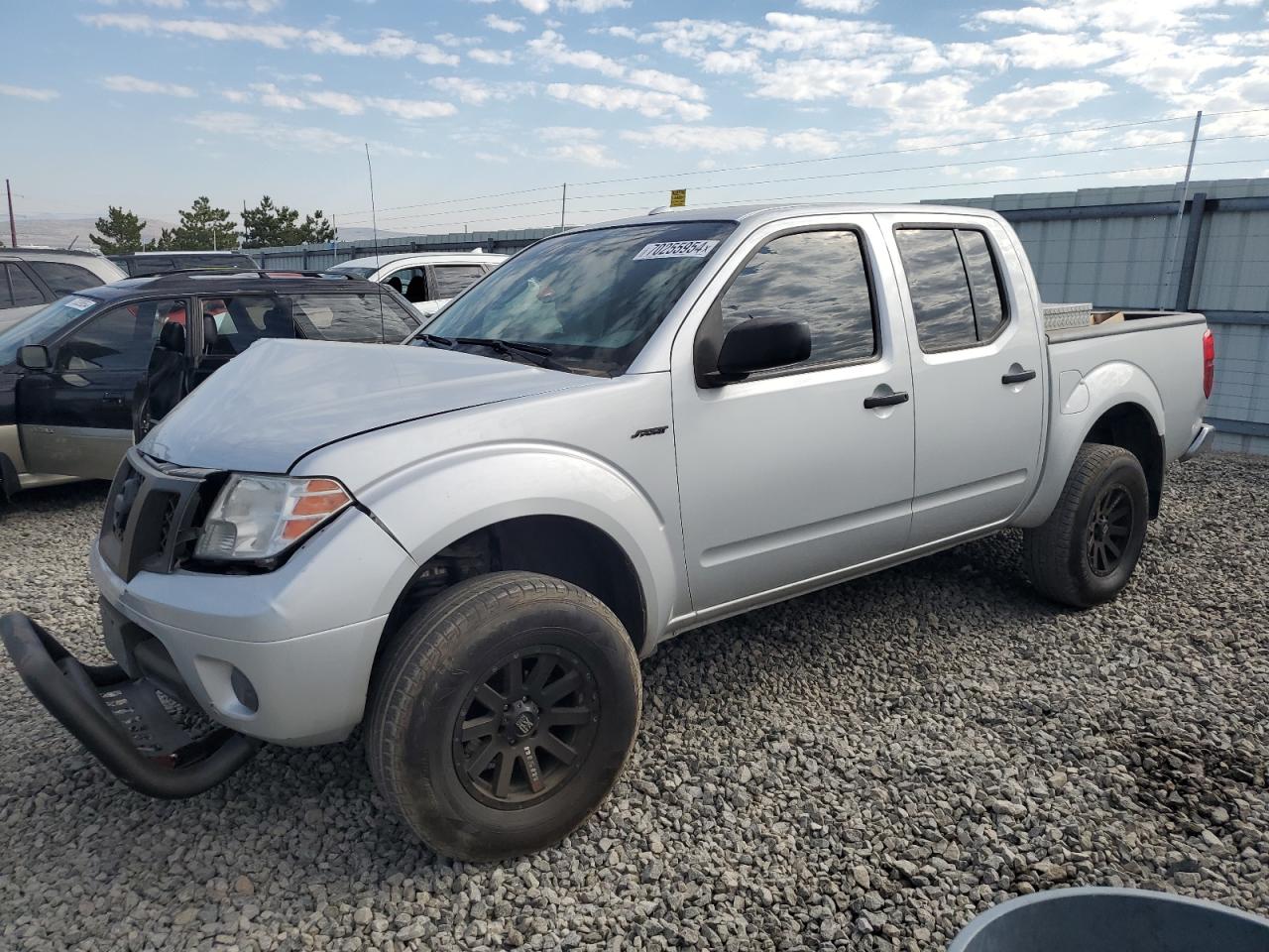  Salvage Nissan Frontier