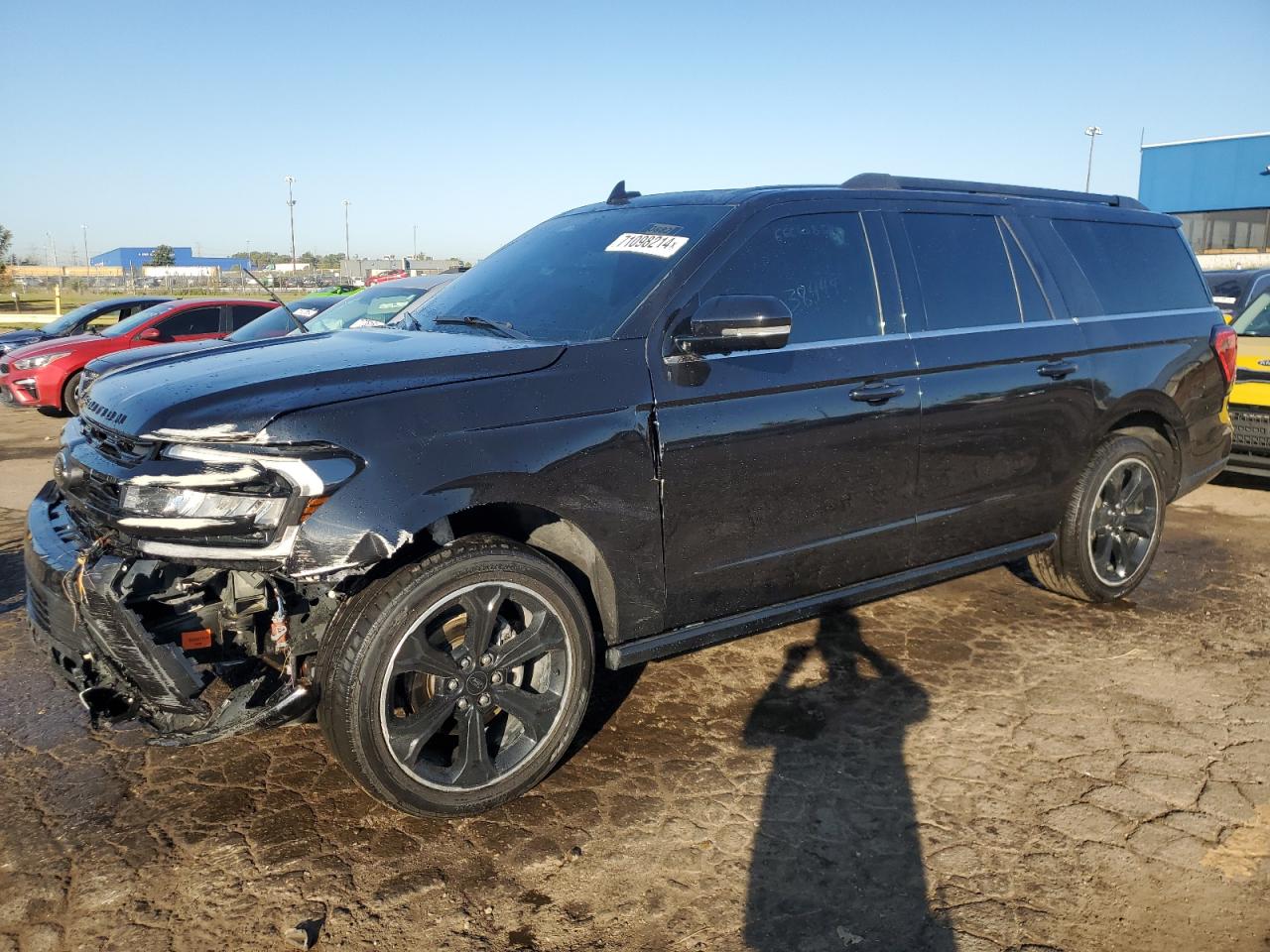  Salvage Ford Expedition