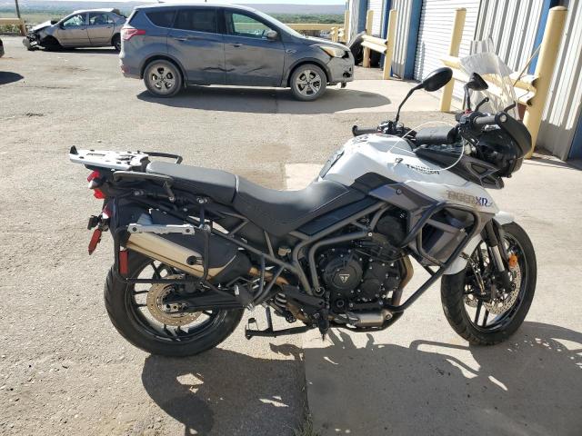 TRIUMPH MOTORCYCLE TIGER 800 2016 white  gas SMTE02BFXGT725022 photo #1