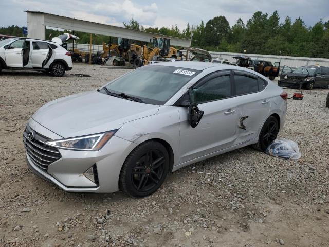 2019 HYUNDAI ELANTRA SE 2019