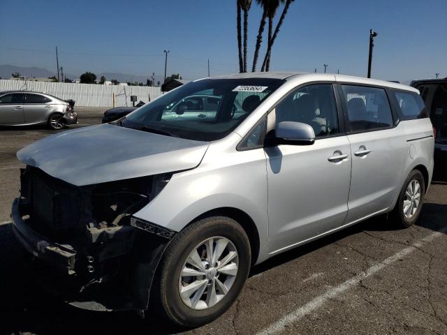 VIN KNDMA5C17J6400300 2018 KIA Sedona, L no.1