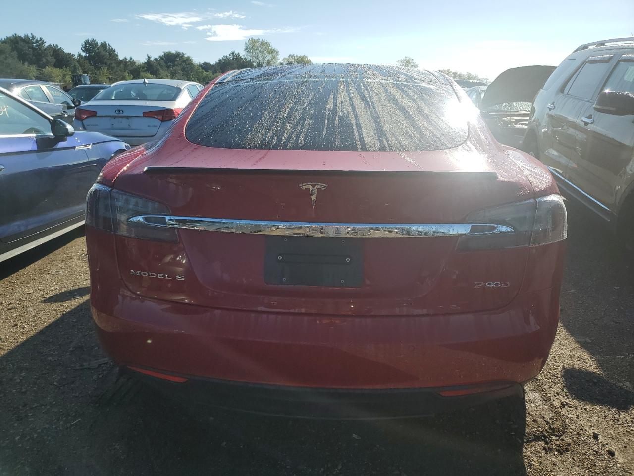 Lot #2928601745 2015 TESLA MODEL S P8