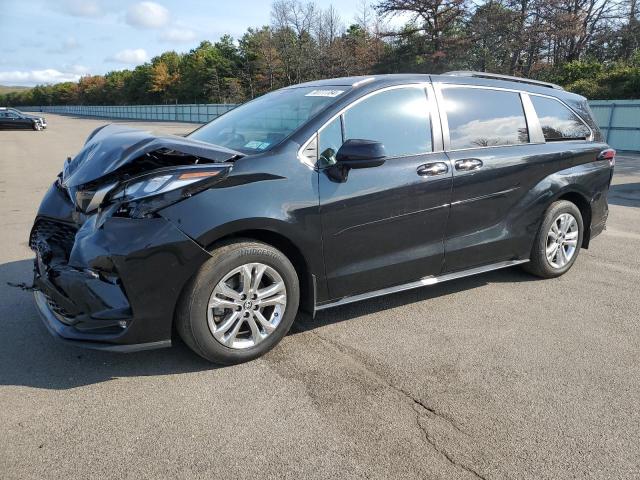 VIN 5TDDSKFC2PS092115 2023 Toyota Sienna, Xse no.1