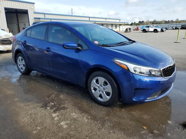 VIN 3KPFK4A7XJE257229 2018 KIA Forte, LX no.4