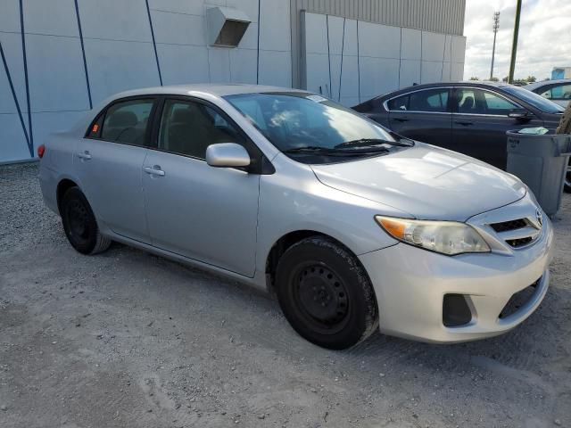 Vin: 2t1bu4eexbc718303, lot: 72619024, toyota corolla base 20114