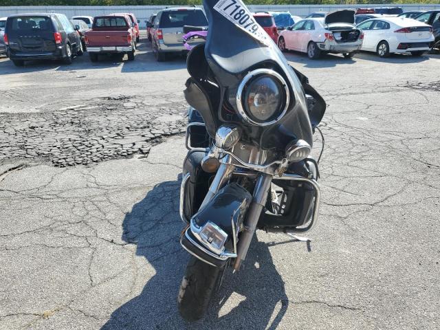 2009 HARLEY-DAVIDSON FLHTCU - 1HD1FC4159Y685391