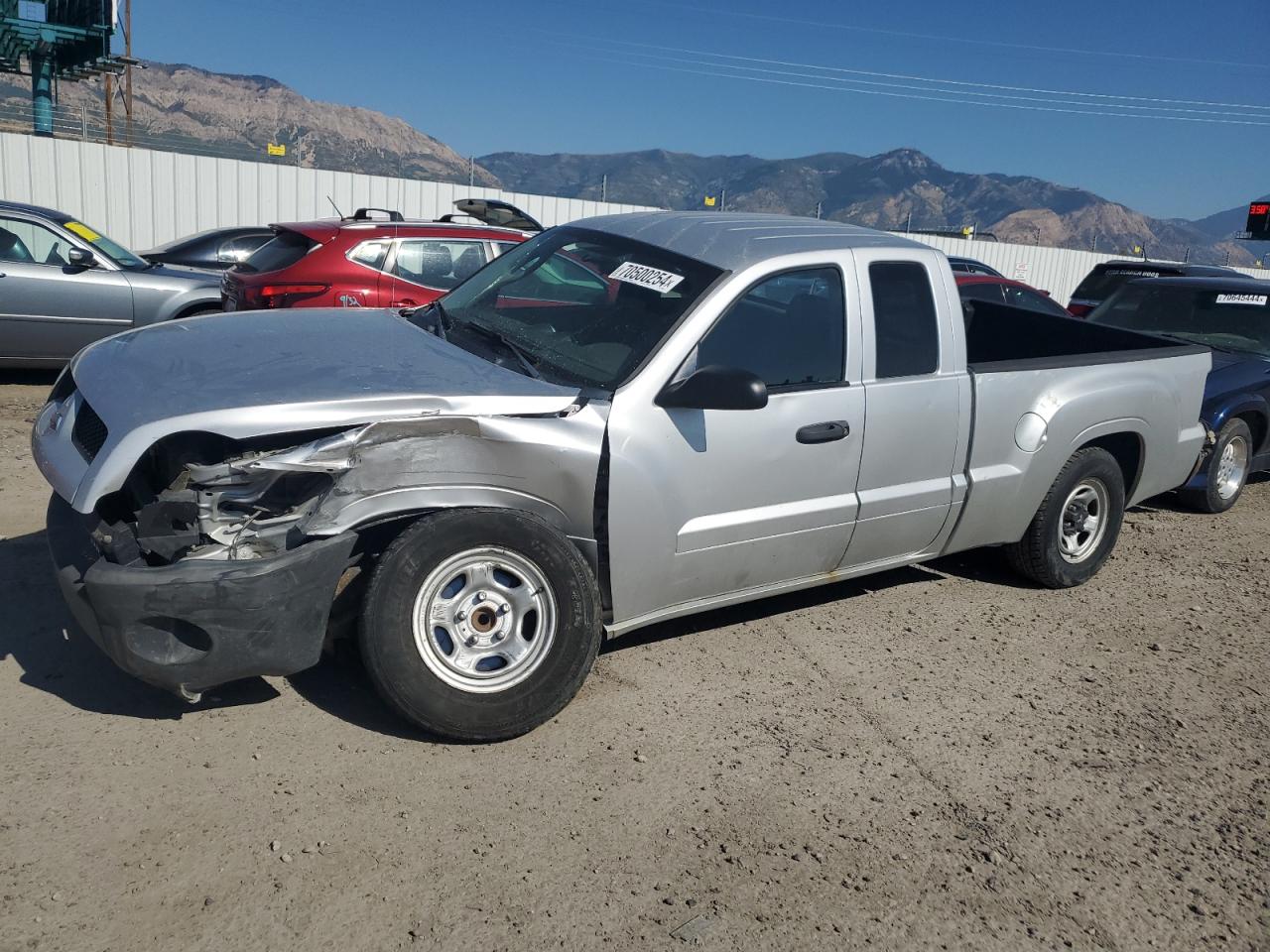 Lot #2996896866 2006 MITSUBISHI RAIDER LS