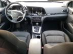 HYUNDAI ELANTRA SE photo