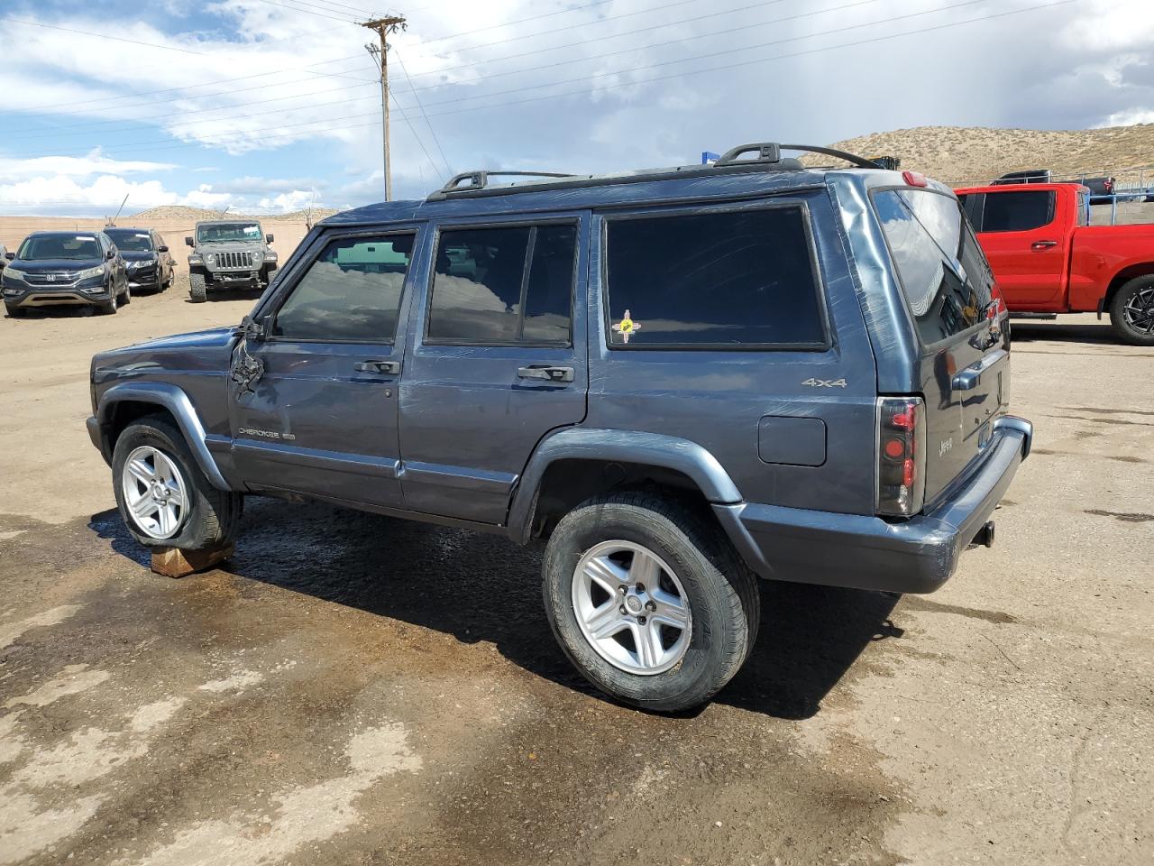 2001 Jeep CHEROKEE, CLASSIC