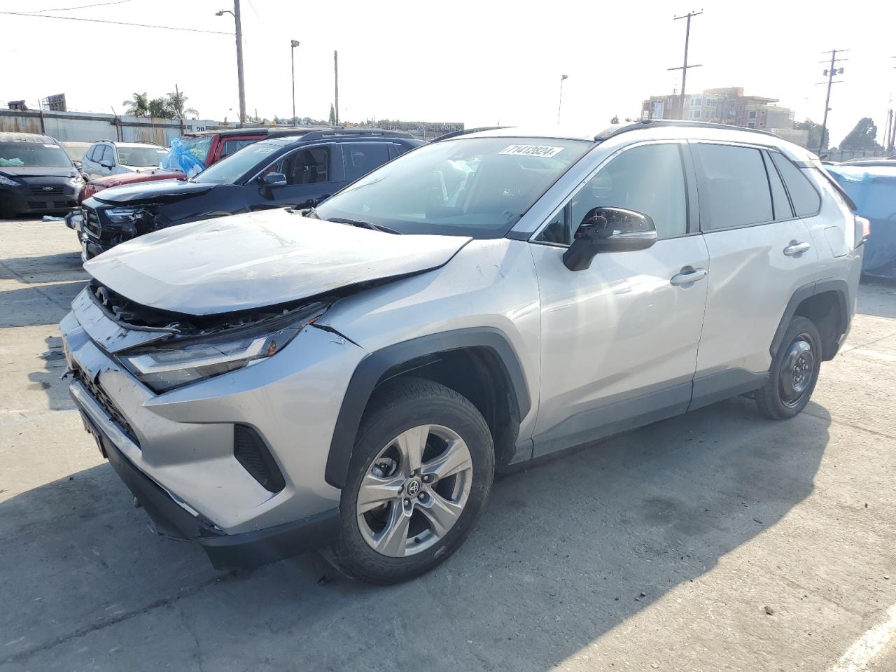 TOYOTA RAV4 XLE 2023 silver  gas 2T3P1RFV9PW385308 photo #1