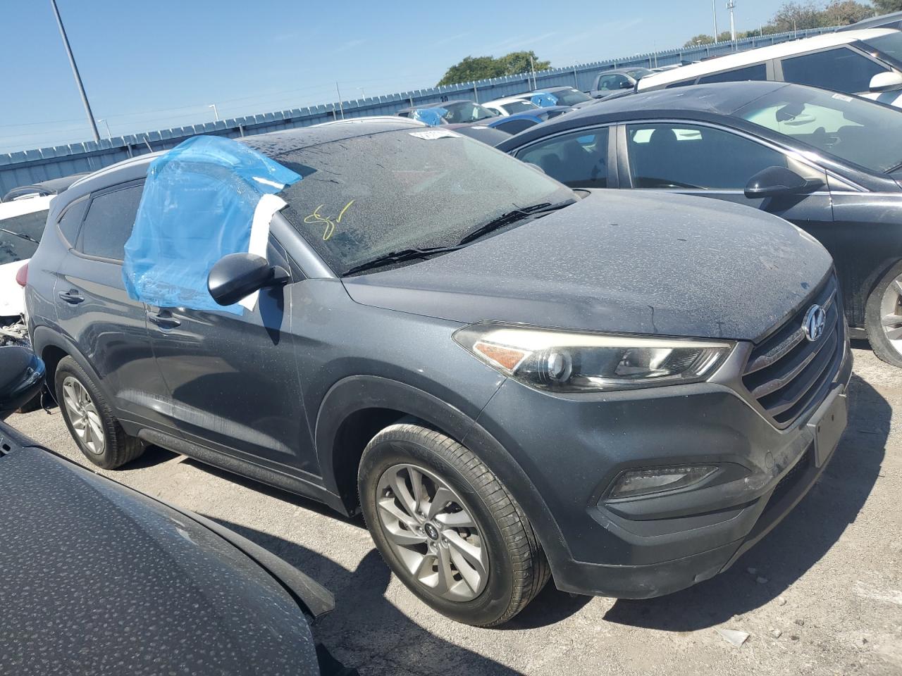 Lot #2878683096 2016 HYUNDAI TUCSON LIM