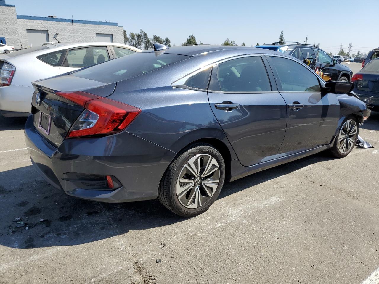 Lot #2872463573 2016 HONDA CIVIC EX