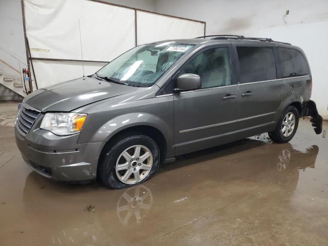 2010 CHRYSLER TOWN & COUNTRY TOURING PLUS 2010