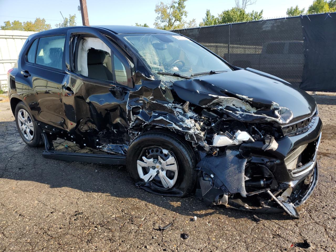 Lot #2970136358 2019 CHEVROLET TRAX LS