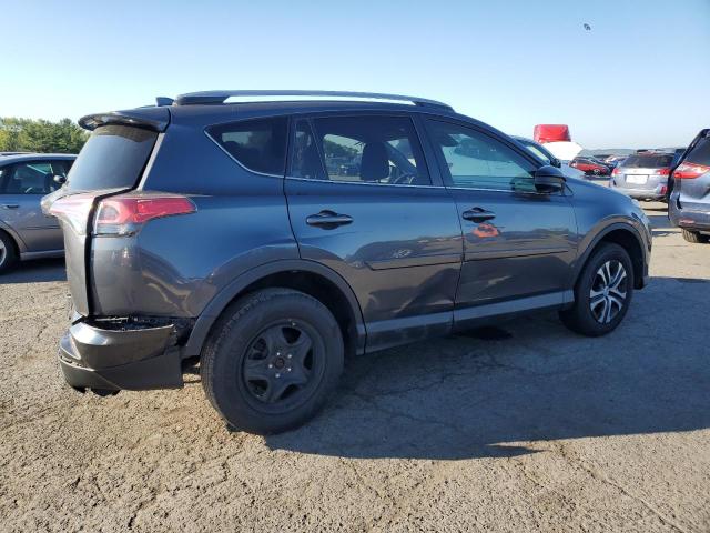 VIN JTMBFREV9JD251321 2018 Toyota RAV4, LE no.3