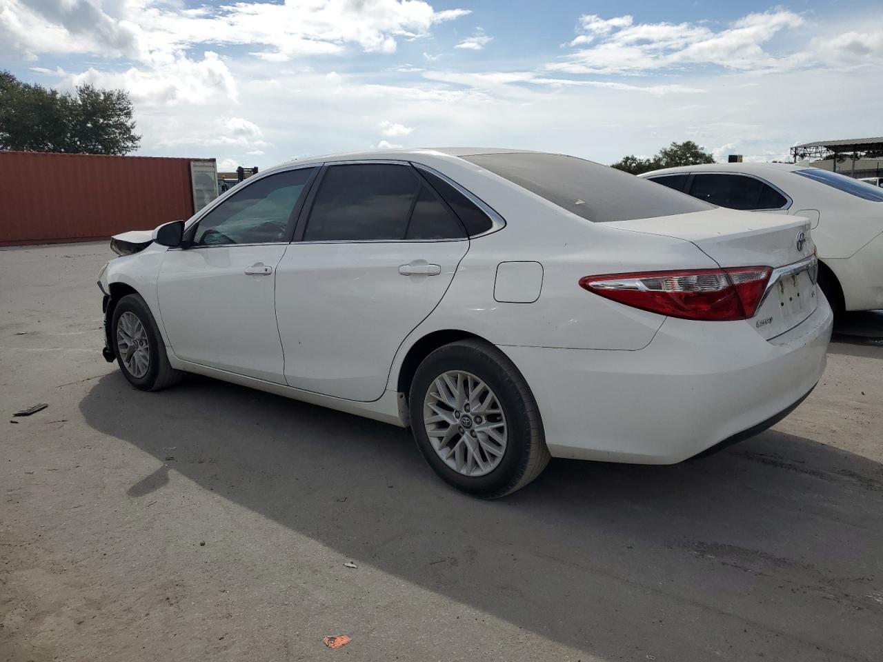 Lot #2886403915 2016 TOYOTA CAMRY LE