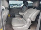 TOYOTA SIENNA LE photo