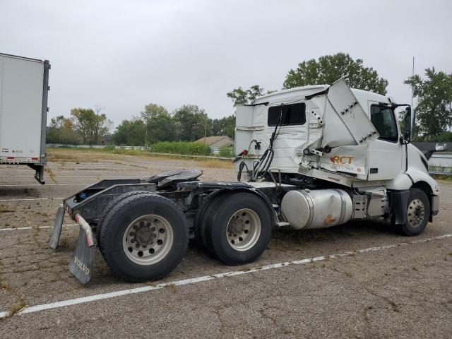 Vin: 4v4nc9ej8kn900755, lot: 71598384, volvo vn vnl 20194
