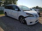 TOYOTA SIENNA photo