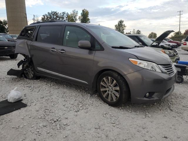 VIN 5TDDK3DC1FS094784 2015 Toyota Sienna, Xle no.4