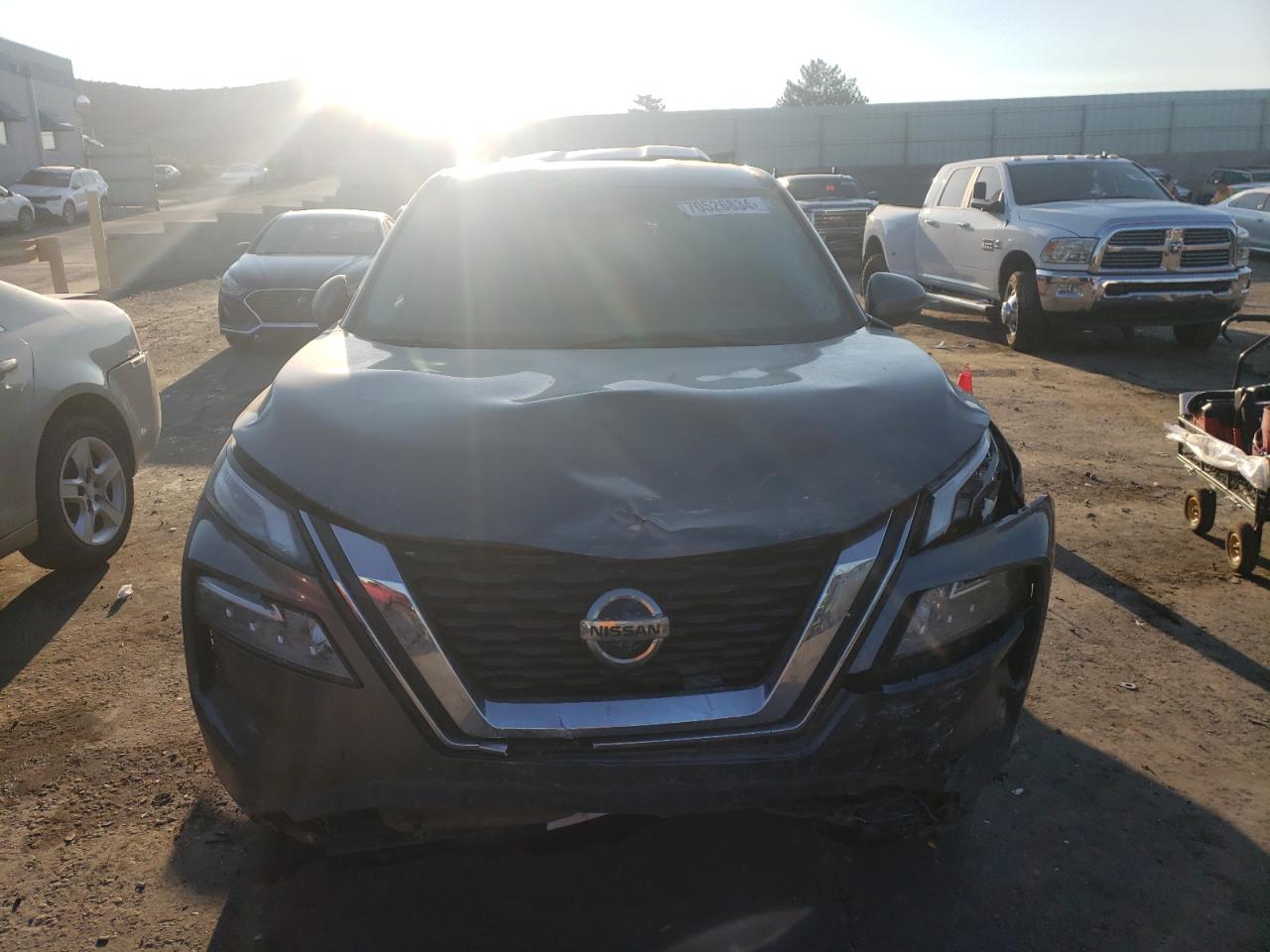 Lot #2890327257 2021 NISSAN ROGUE SV