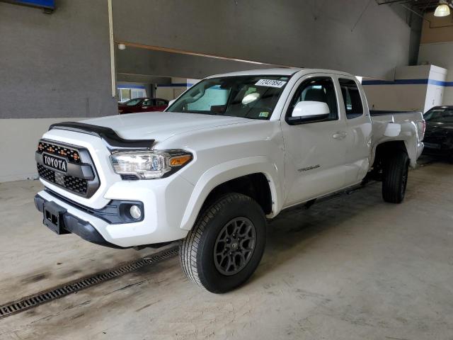 VIN 5TFSZ5AN3JX164244 2018 Toyota Tacoma, Access Cab no.1