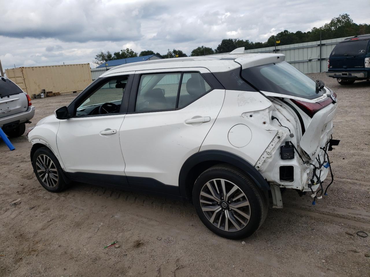 Lot #2955589683 2021 NISSAN KICKS SV