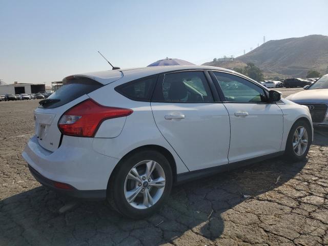 VIN 1FADP3K26EL119034 2014 Ford Focus, SE no.3