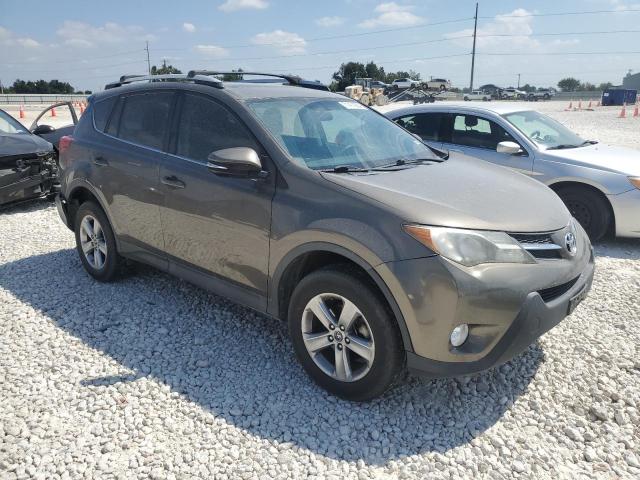 VIN 2T3WFREV0FW181770 2015 Toyota RAV4, Xle no.4