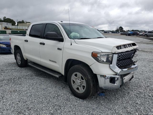 VIN 5TFDW5F19JX701075 2018 Toyota Tundra, Crewmax Sr5 no.4