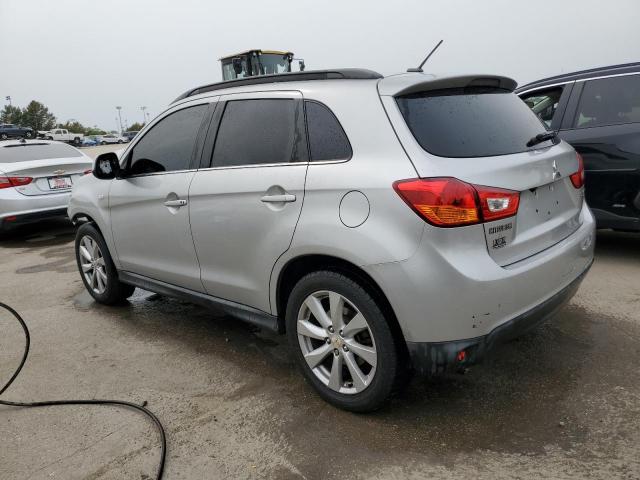 VIN 4A4AP4AU5DE002109 2013 MITSUBISHI OUTLANDER no.2