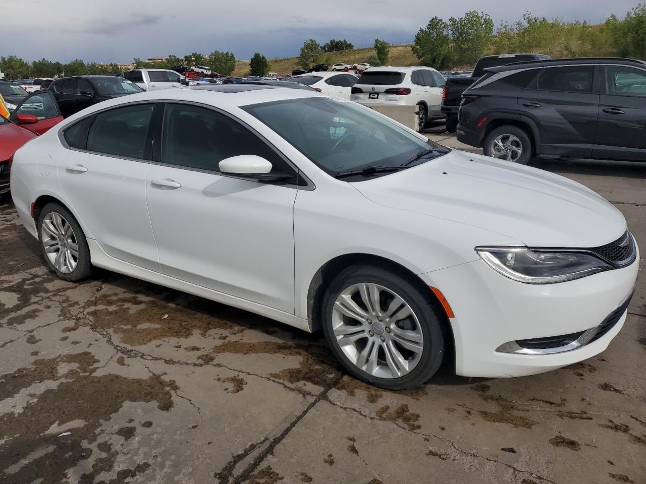 Lot #2891176173 2015 CHRYSLER 200 LIMITE