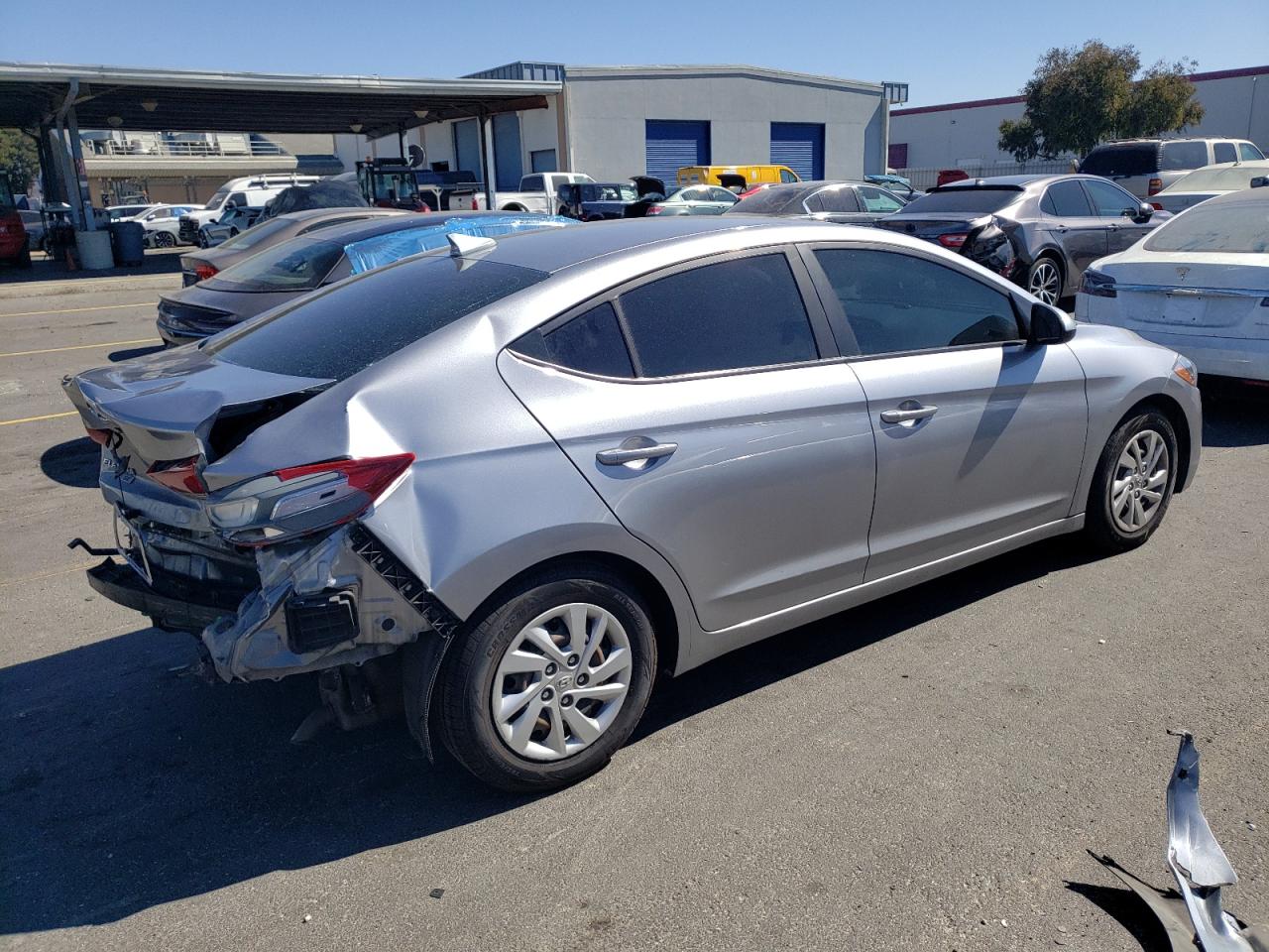 Lot #2991173150 2017 HYUNDAI ELANTRA SE