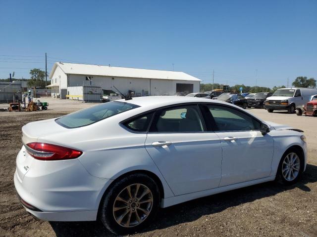 VIN 3FA6P0HD5HR172183 2017 Ford Fusion, SE no.3