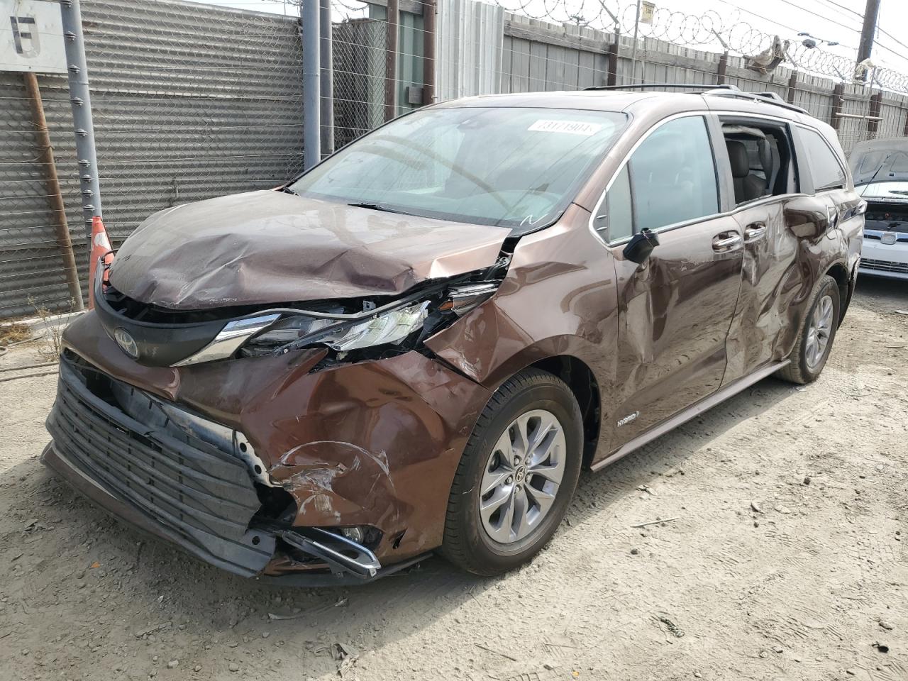 Toyota Sienna 2021 XLE