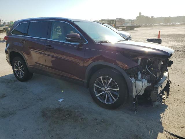 VIN 5TDKZRFH0KS333279 2019 Toyota Highlander, SE no.4