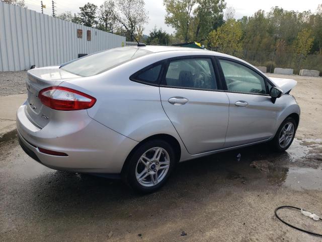 VIN 3FADP4BJXJM135162 2018 Ford Fiesta, SE no.3