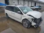 CHRYSLER TOWN & COU photo