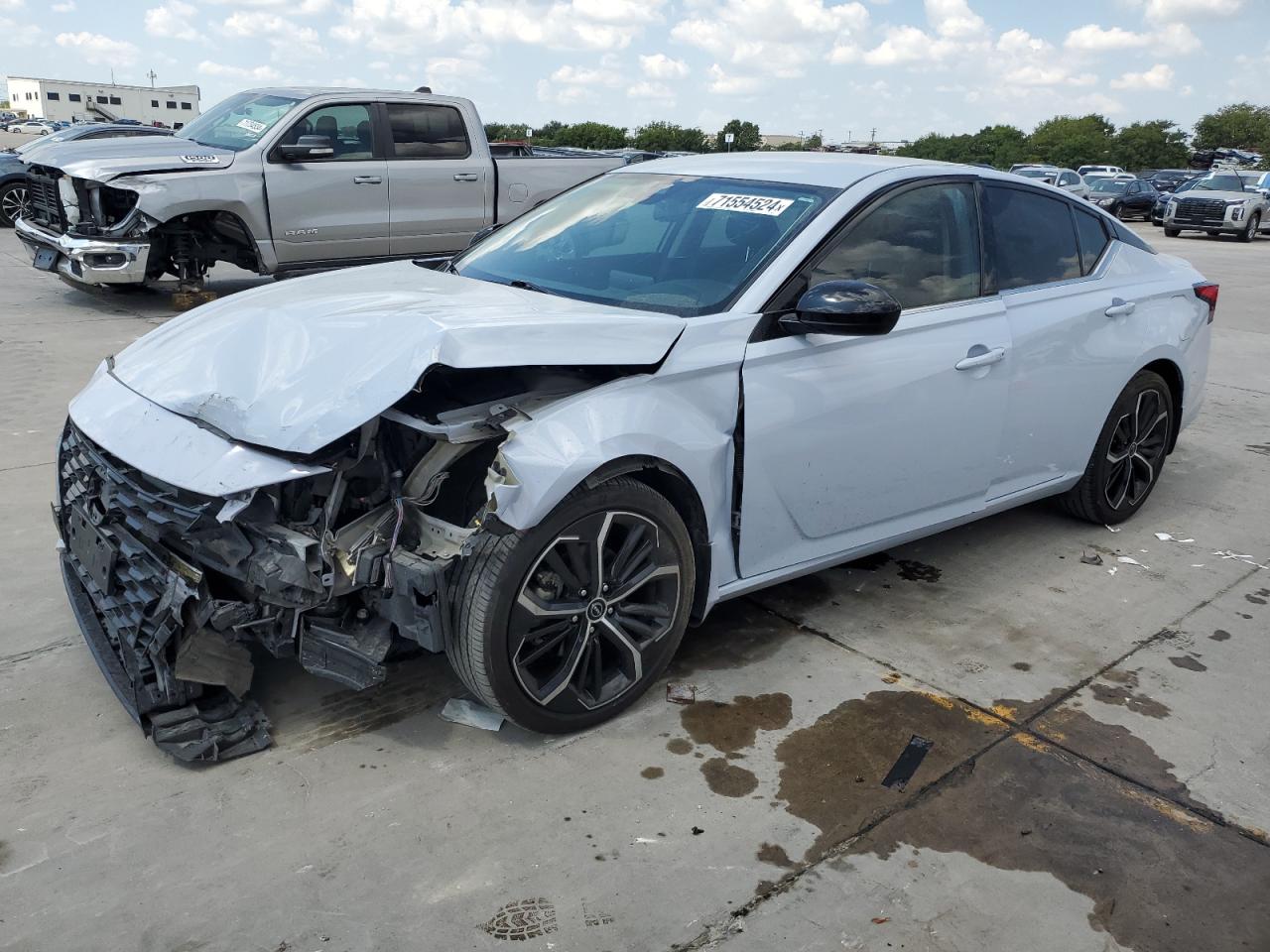 Lot #2953005622 2023 NISSAN ALTIMA SR